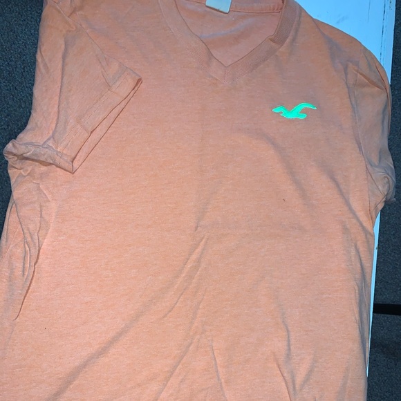 2 T-shirts for $7 - Picture 3 of 4